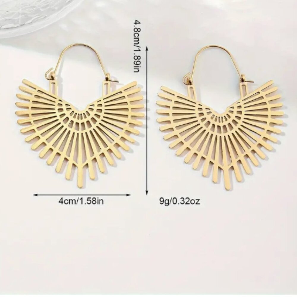 Gold Plated Boho Intricate Fan Hoop Earrings - NEW - Picture 2 of 2